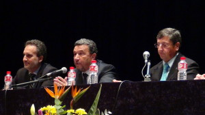 D. Jaime Carbonell, D. José A. Picó y Excmo. Sr Rector